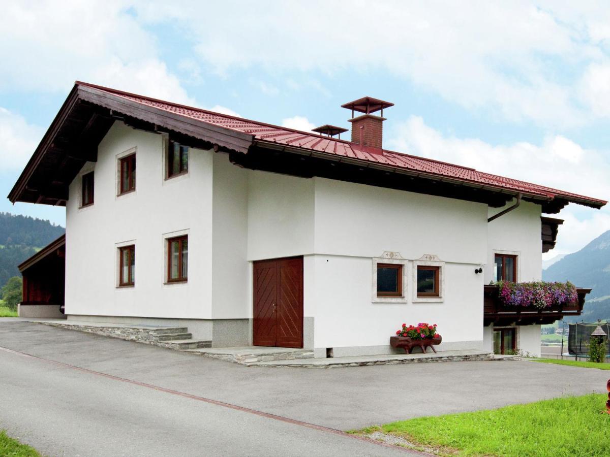 Beautiful Apartment In Brixen In The Thale ブリクセン イン ターレ エクステリア 写真