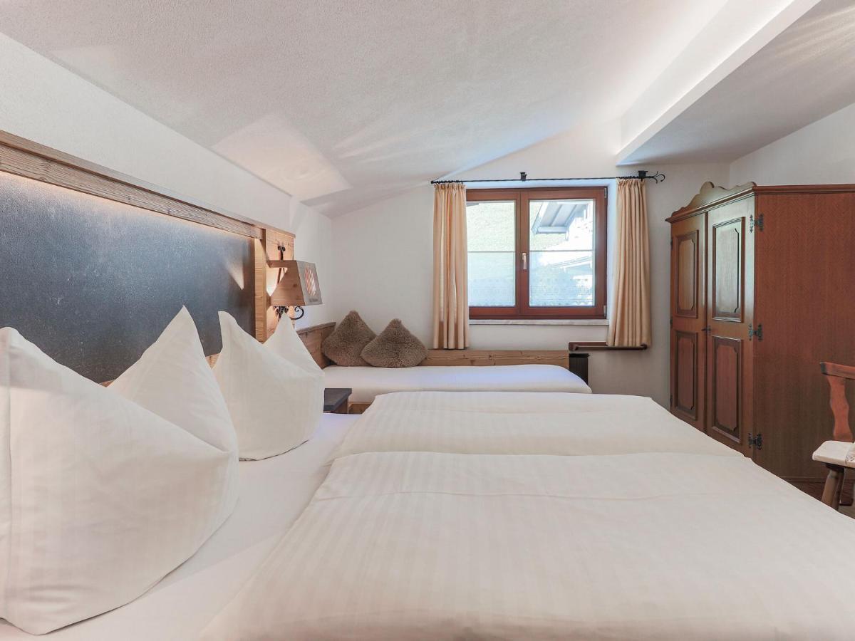 Beautiful Apartment In Brixen In The Thale ブリクセン イン ターレ エクステリア 写真